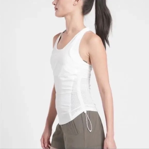 Athleta Tops - Athleta Yosemite Tank Top in Bright White Size XS